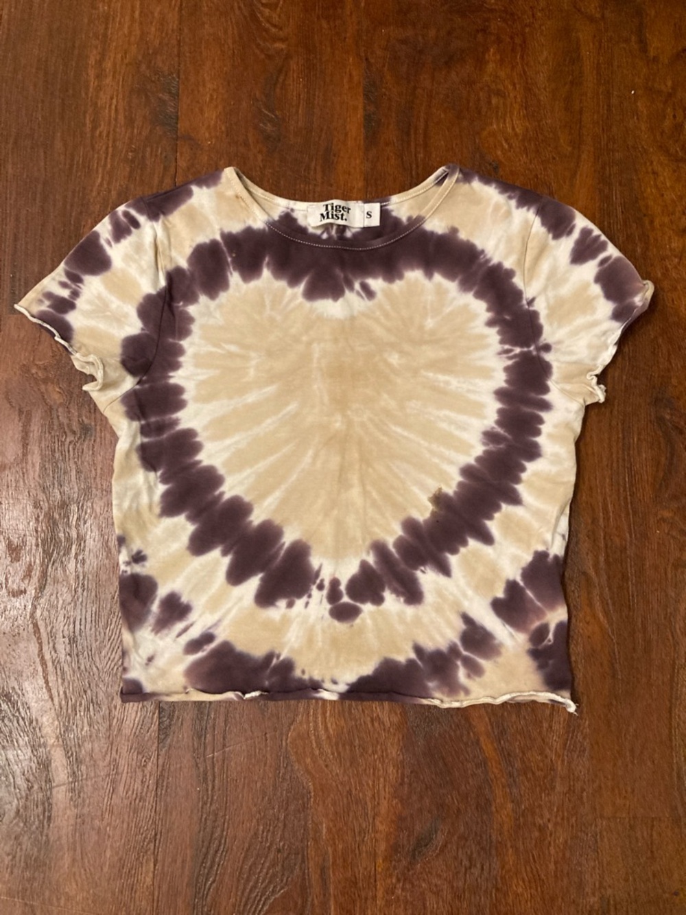 Tiger Mist Beige and Purple Tie-Dye Heart Short Sleeve Tee